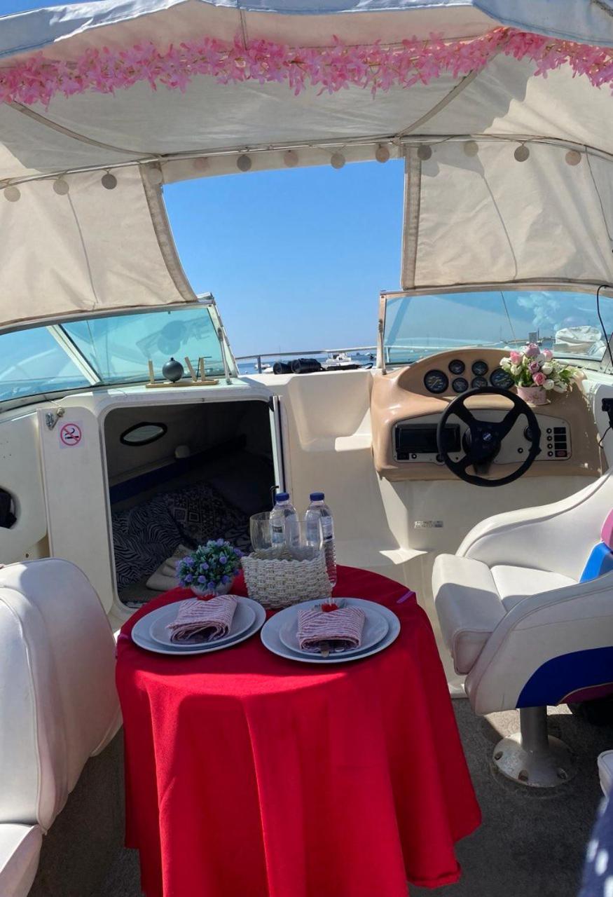 Guestboat Milagre *